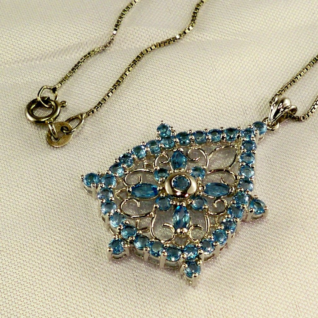 New 10k White Gold Aquamarine Cubic Zirconias Designer Necklace